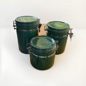 3 Piece Gibson Houseware Hunter Green ceramic jar set with Locking Lid
